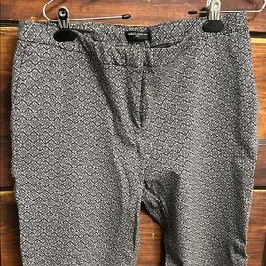 Mario Serrani Gray Patterned Women’s Pants. Size 14